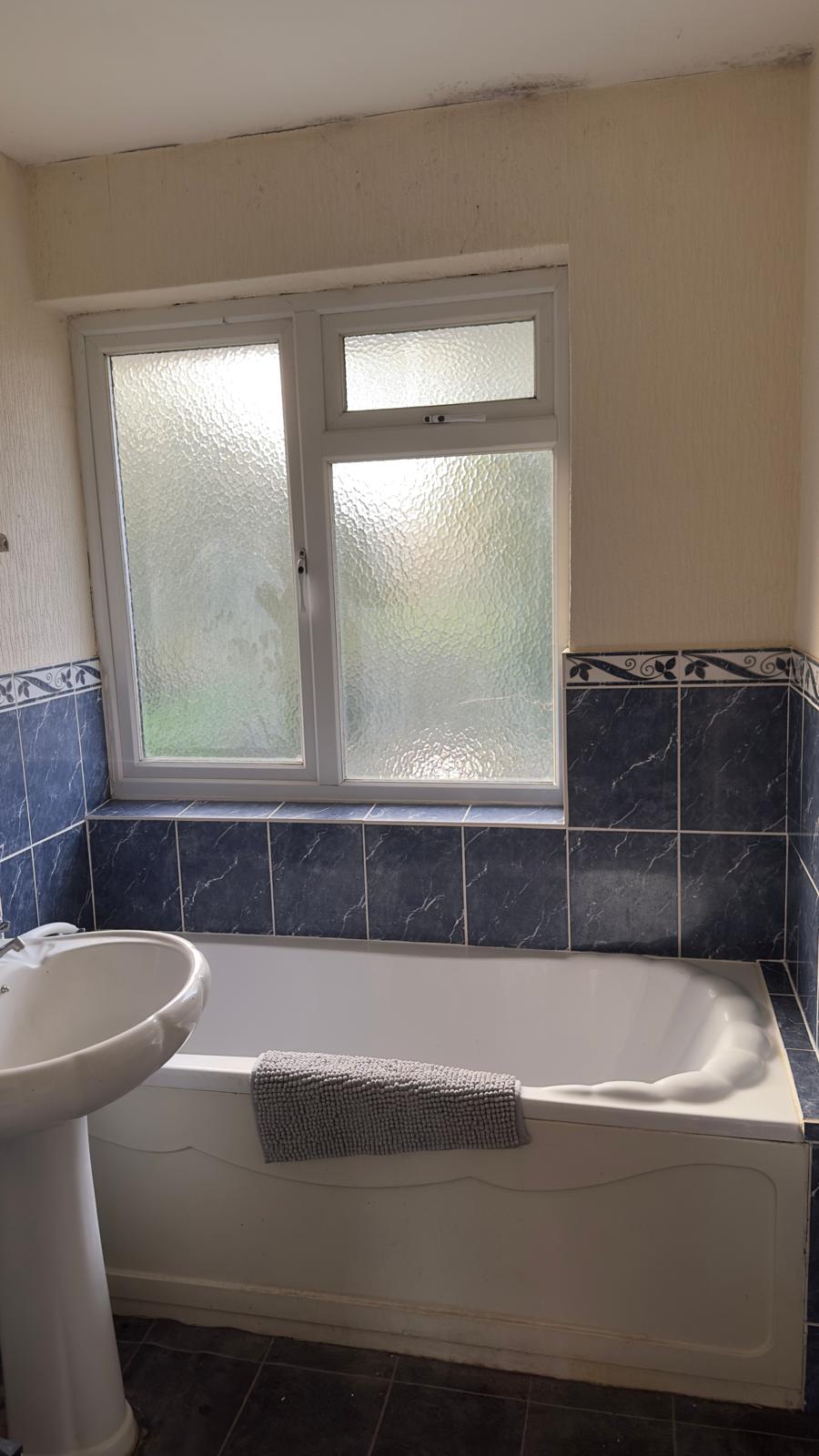 4B8D93BC-7B91-420A-8BE4-2CF9D2E7F962